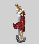 Romantic Valentine Couple Statue